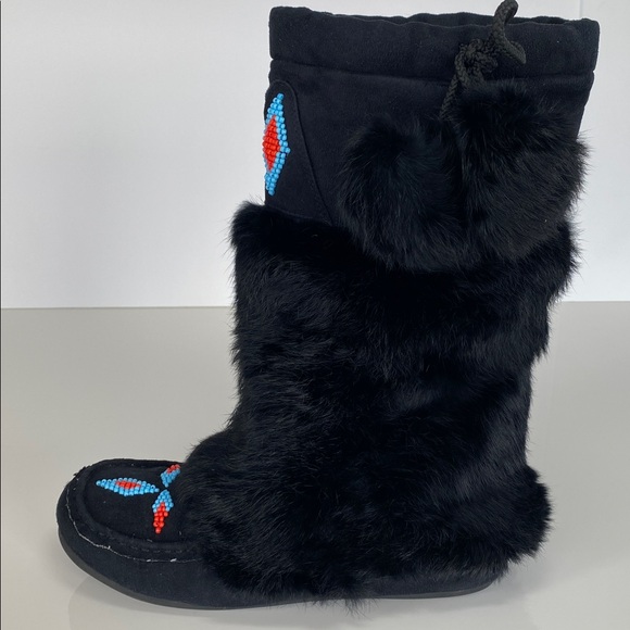 Vintage Y2K Muk Luks Black Fur Moccasin Boots 8 - Picture 13 of 15